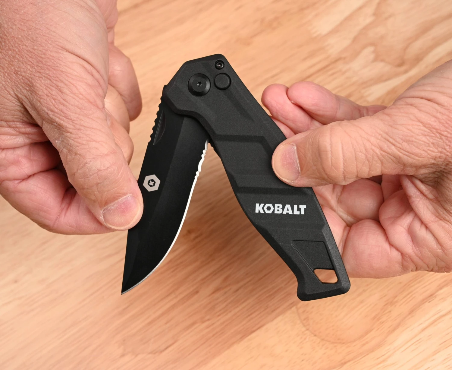 Kobalt 3.5-in High Carbon Stainless Steel Straight Pocket Knife 4 Kobalt 3.5-in High Carbon Stainless Steel Straight Pocket Knife -Kobalt Tools 65511263 scaled
